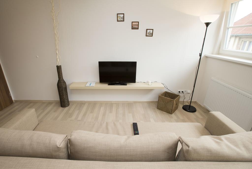Greg Kampa Apartment Prague
